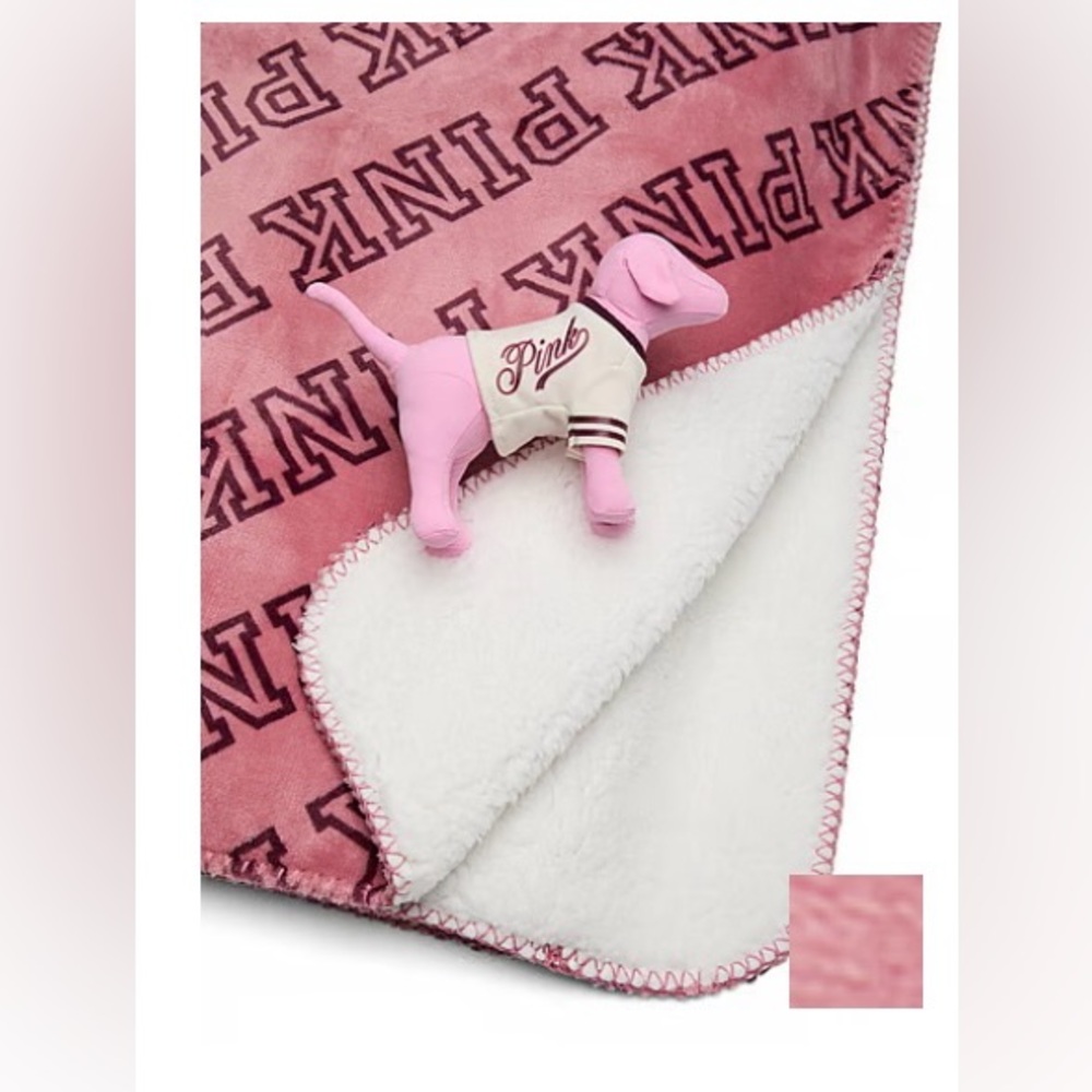 Sold out still in packaging PINK blanket and mini dog